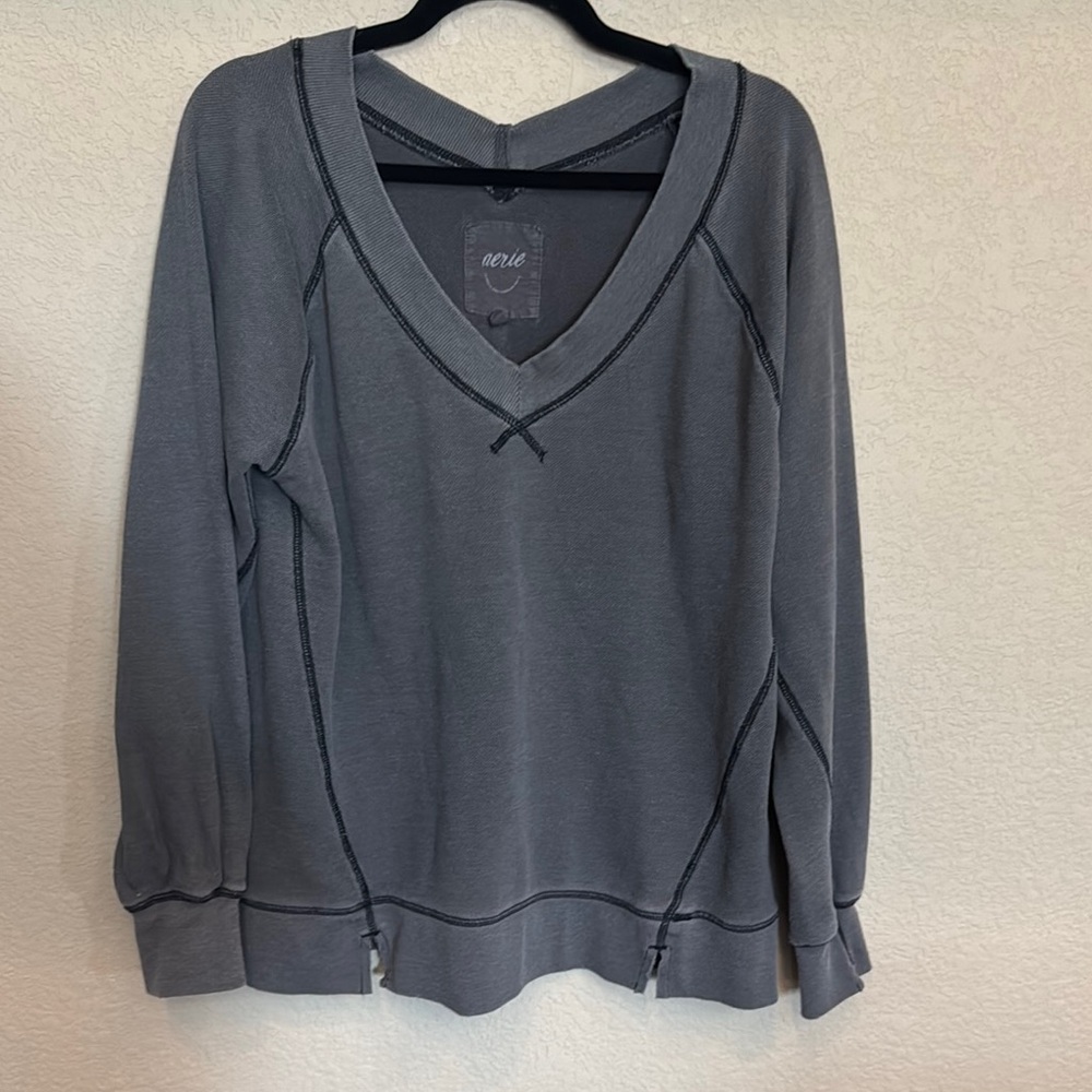 Aerie V-Neck Pullover Sweatshirt 🔥
